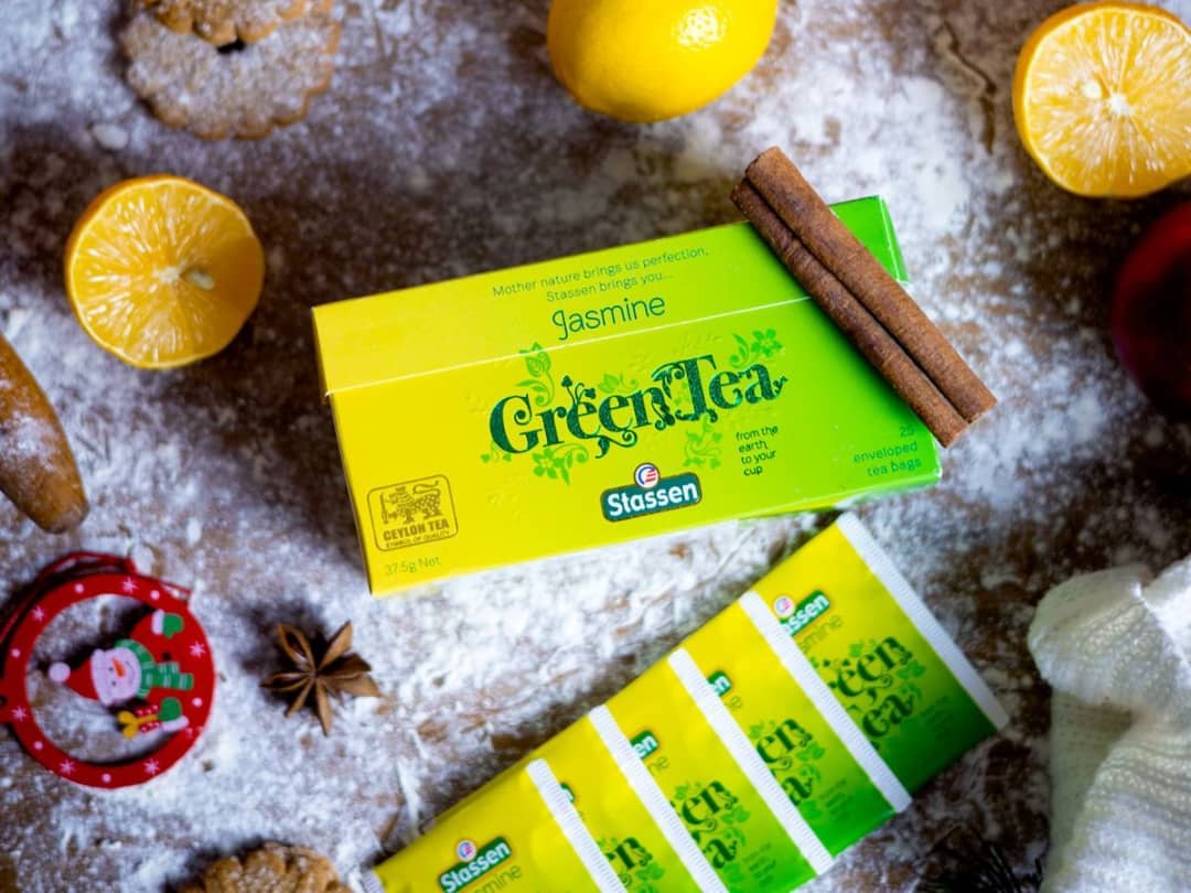 Stassen Jasmine Green Tea box with enveloped tea bags, lemon and spice